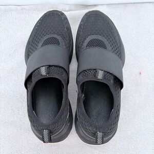 Sorel Kinetic Impact Women’s Athletic Shoe SZ 7